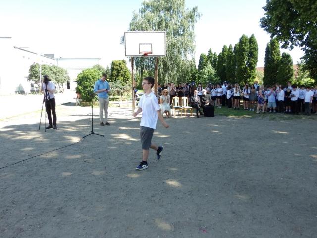100 0097 Copy